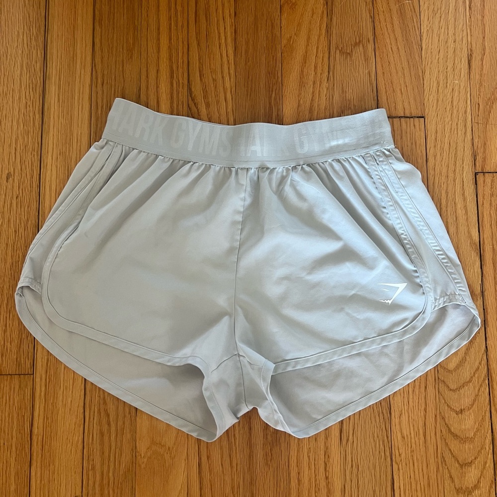 Women's Small Gymshark Loose Fit Shorts